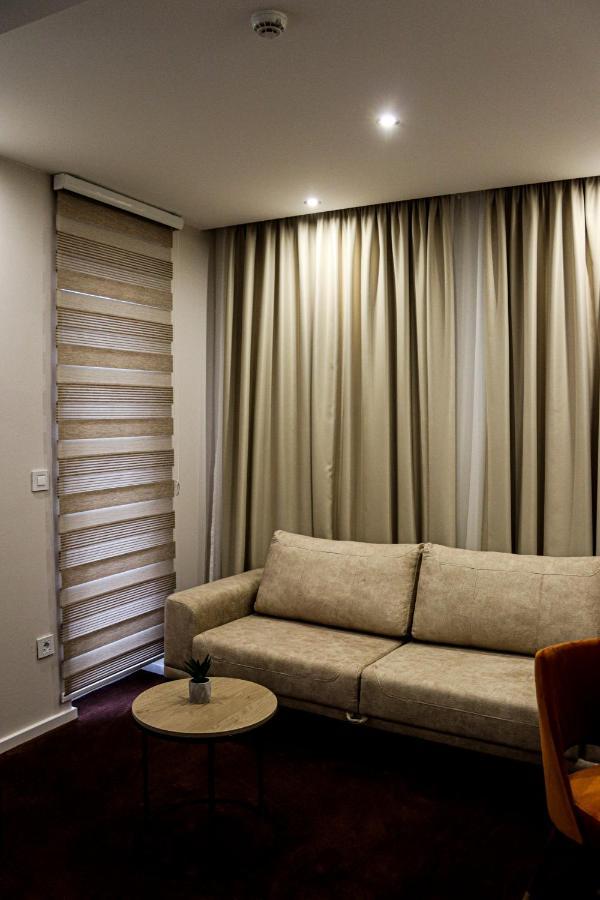 Mk Premier Hotel Novi Pazar Exterior photo